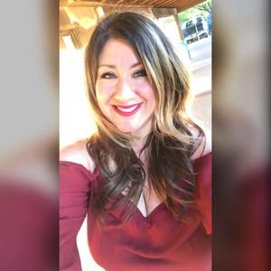 Meet your Posher, Corinne